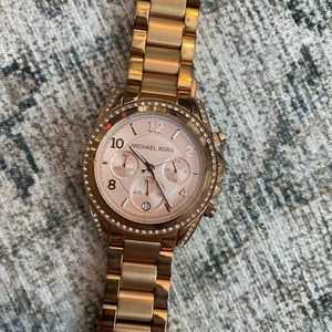 Micheal Kors Rose Gold Watch